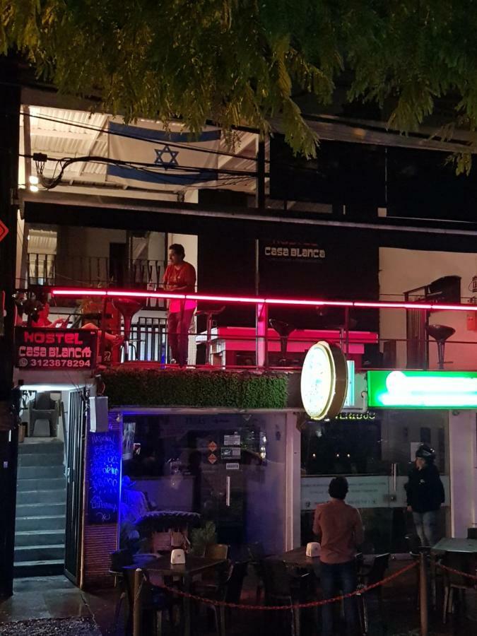 Casa Blanca Hostel เมเดยิน ภายนอก รูปภาพ